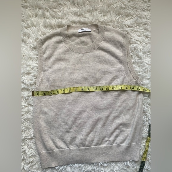 Aritzia Wilfred Orta Sweater Vest - Picture 6 of 7